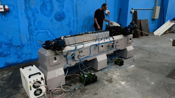 Máquina Perfiladeira Achata Tubos 3/8 Estanhadeira